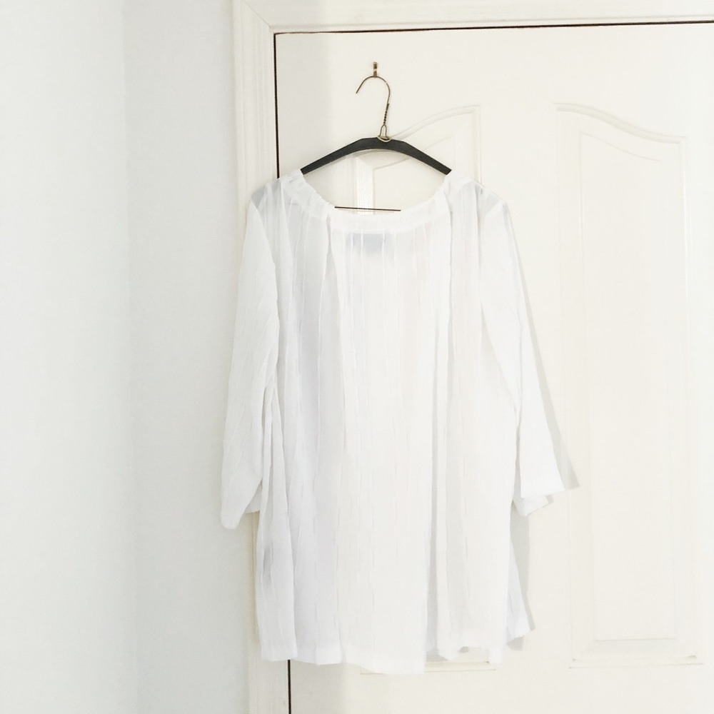 Simply Vera White 3/4 Sleeve Blouse With Black Bow - Picture 3 of 3